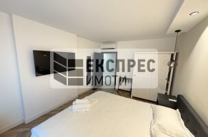 Обзаведен Тристаен апартамент, Център