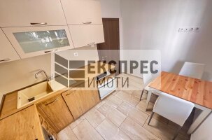 Нов, Обзаведен, Тристаен апартамент, Център