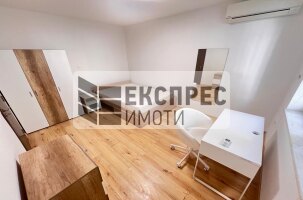 Нов, Обзаведен, Тристаен апартамент, Център