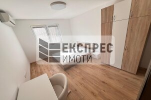 Нов, Обзаведен, Тристаен апартамент, Център