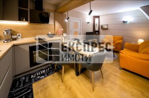 Нов, Обзаведен, Тристаен апартамент, Център