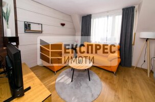 Нов, Обзаведен, Тристаен апартамент, Център