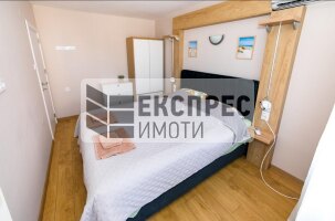 Нов, Обзаведен, Тристаен апартамент, Център