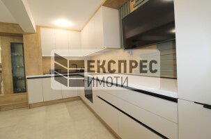 Нов, Луксозно, Обзаведен Двустаен апартамент, Окръжна болница