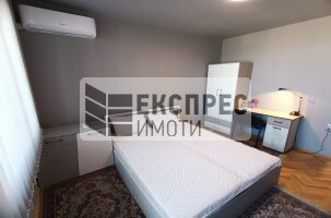 Обзаведен Четиристаен апартамент, Лятно кино Тракия