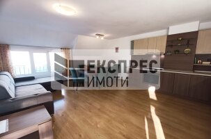 Обзаведен Тристаен апартамент, Лятно кино Тракия