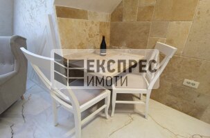 Нов, Луксозно, Обзаведен Двустаен апартамент, Общината