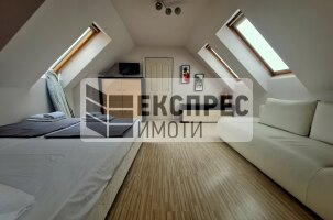 Обзаведен Тристаен апартамент, Център