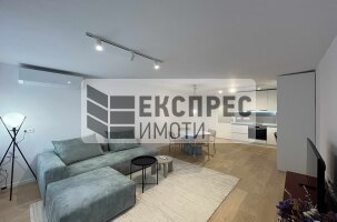 Neu, Möbliert 1 Schlafzimmer Wohnung, Center