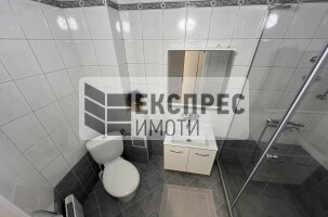 Neu, Möbliert 1 Schlafzimmer Wohnung, Center