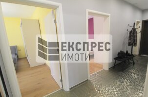 Луксозно, Обзаведен Тристаен апартамент, Окръжна болница