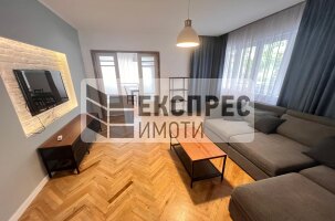 New Luxury Furnished 2 Schlafzimmer Wohnung, Chataldzha