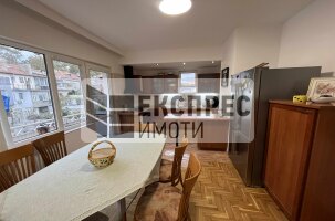 Furnished 2 bedroom apartment, Center