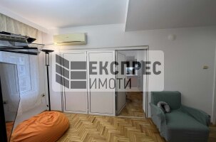 Furnished 2 bedroom apartment, Center