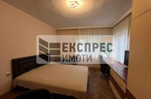 Furnished 2 bedroom apartment, Center