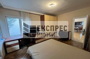 Furnished 2 bedroom apartment, Center