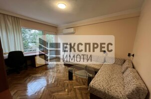 Furnished 2 bedroom apartment, Center
