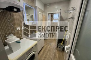 Furnished 2 bedroom apartment, Center