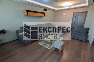  3 Schlafzimmer Wohnung, Chayka