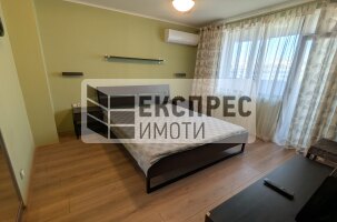  3 Schlafzimmer Wohnung, Chayka