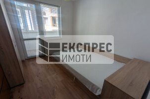 Обзаведен Тристаен апартамент, Окръжна болница