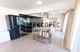 FURNISHED 3 bedroom apartment, Center