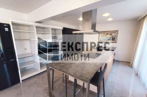 FURNISHED 3 bedroom apartment, Center