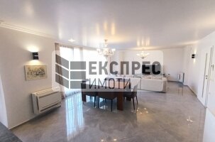 FURNISHED 3 bedroom apartment, Center