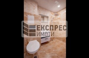  2 Schlafzimmer Wohnung, Chayka