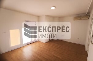 UNFURNISHED 1 bedroom apartment, Chayka