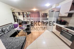 Обзаведен, Едностаен апартамент, Окръжна болница