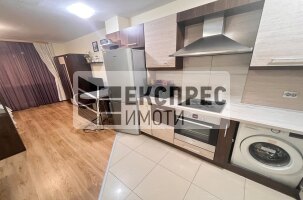 Обзаведен, Едностаен апартамент, Окръжна болница