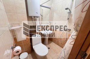 Обзаведен, Едностаен апартамент, Окръжна болница