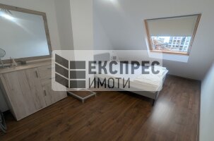 Обзаведен Тристаен апартамент, Център