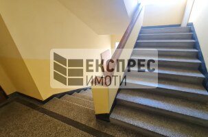 Необзаведен, Тристаен апартамент, Лятно кино Тракия