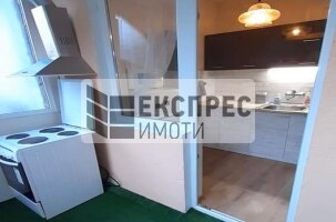 Обзаведен Тристаен апартамент, Окръжна болница