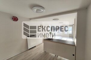 Необзаведен Търговско помещение, Гранд Мол Варна