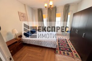 Обзаведен Тристаен апартамент, Център