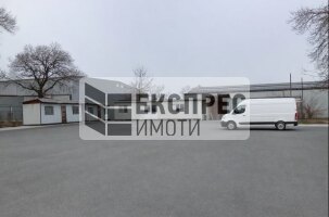 Открит терен Паркинг, Западна промишлена зона