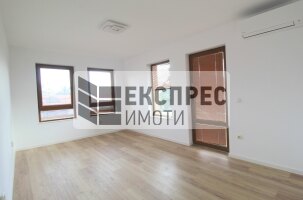 Обзаведен Тристаен апартамент, м-т Траката