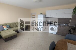 Обзаведен Двустаен апартамент, Колхозен пазар