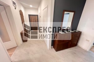  3 Schlafzimmer Wohnung, Regional hospital