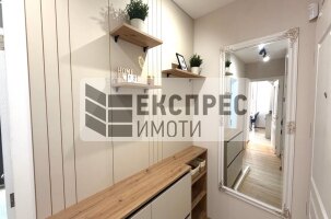 Нов, Луксозен, Обзаведен Двустаен апартамент, Окръжна болница