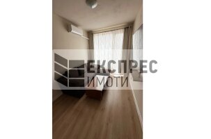 Möbliert, 1 Schlafzimmer Wohnung, Regional hospital