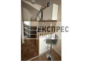 Möbliert, 1 Schlafzimmer Wohnung, Regional hospital