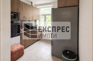  Двустаен апартамент, Център