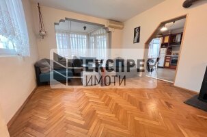 Обзаведен Тристаен апартамент, Левски