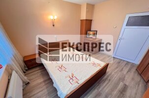 Обзаведен Тристаен апартамент, Левски