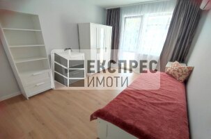 Обзаведен Четиристаен апартамент, Окръжна болница