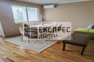 Обзаведен Тристаен апартамент, Манастирски ливади